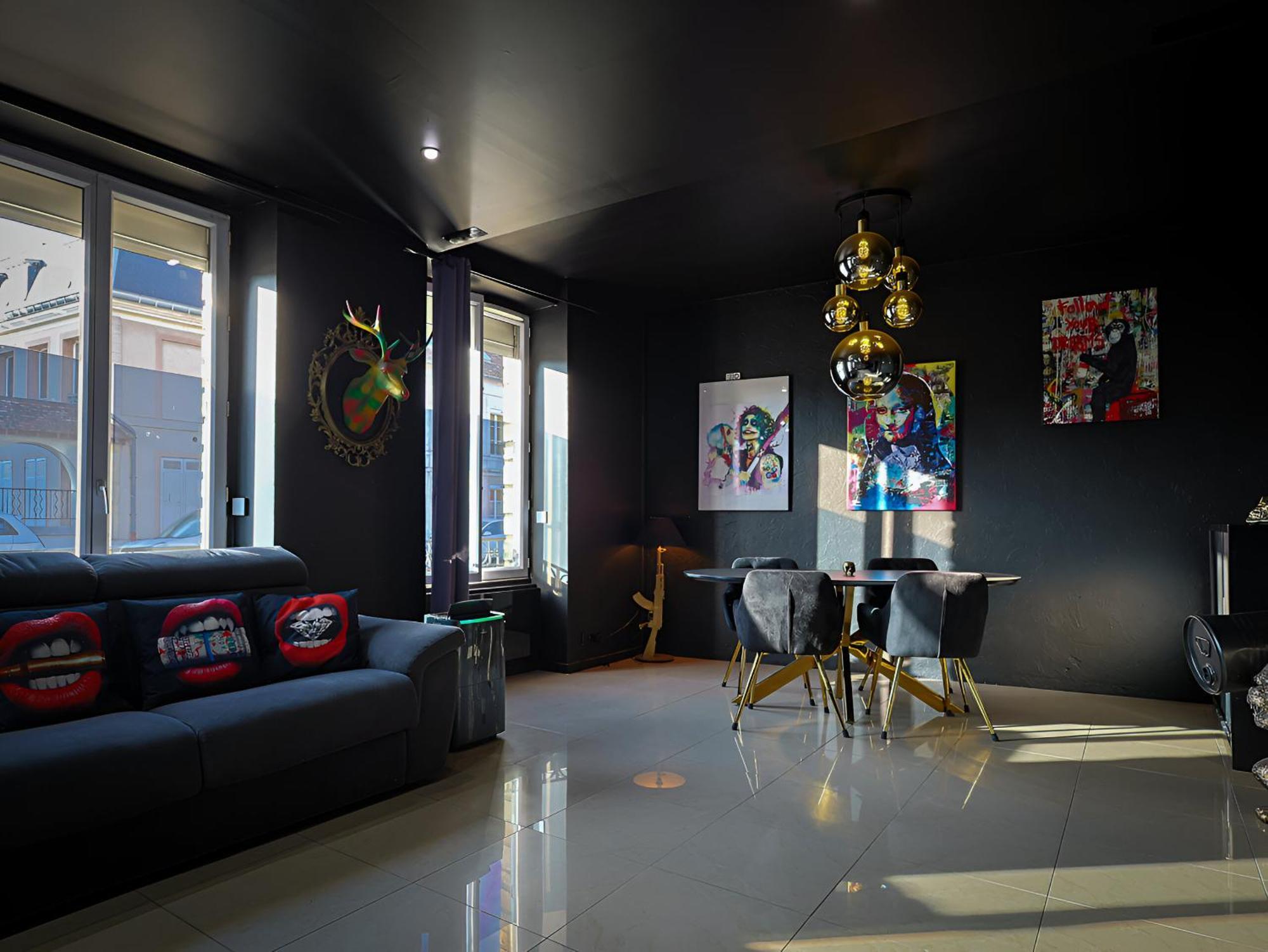 Appartement Pop Art - Asterix,Cdg,Chantilly,Disney La Chapelle-en-Serval Exterior foto